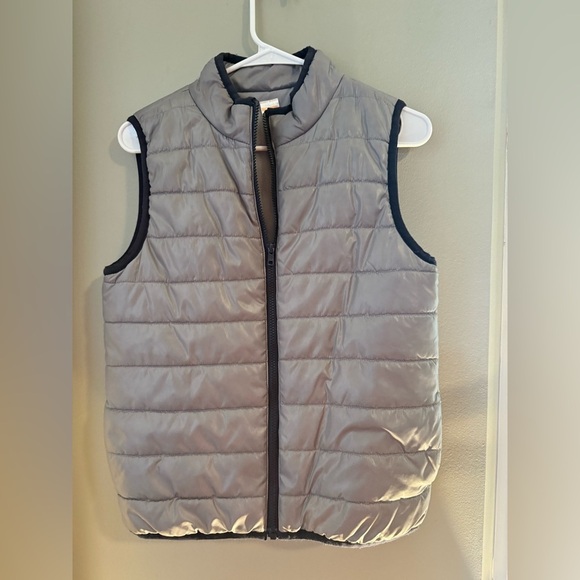 Gymboree Silver Puffer Vest and Green Puffer Hooded Vest - Picture 7 of 8